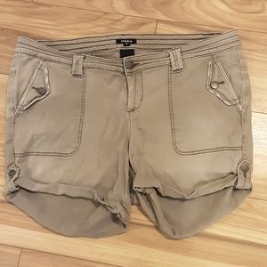 Torrid cotton blend olive green shorts.